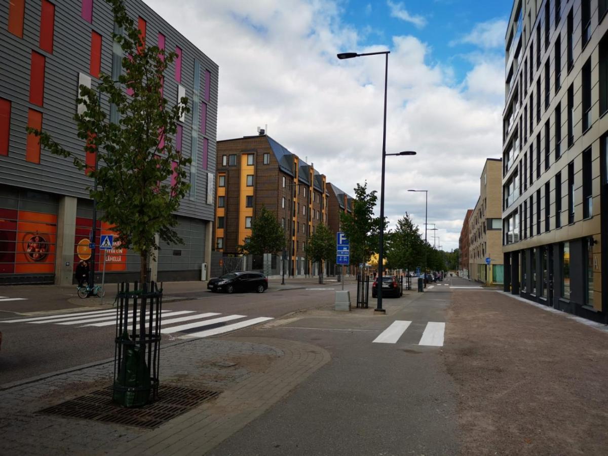 Ruby Studio 5Min To Vantaa Airport And 20Min To Helsinki Center Apartman Kültér fotó