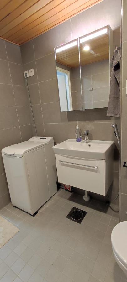 Ruby Studio 5Min To Vantaa Airport And 20Min To Helsinki Center Apartman Kültér fotó